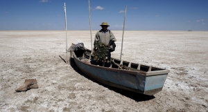 Gobernación boliviana declara zona de desastre al desecado lago Poopó