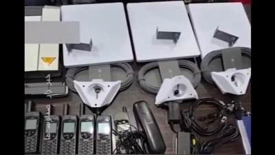 Pillan en Irán a un diplomático neerlandés con módems Starlink y celulares de contrabando