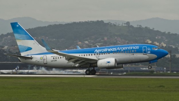 Martín Alejandro Fumarola compró cerca de 30 pasajes en Aerolíneas Argentinas con tarjetas que no le pertenecían