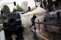 Piñera suspende el aumento del pasaje del Metro en Santiago de Chile