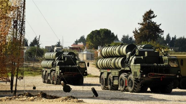 Rusia traslada sus sistemas S-300 y S-400 hacia el centro de Siria