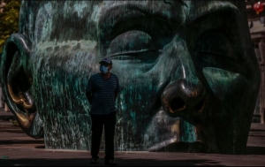 Autoridades jaliscienses hacen un llamado a los ciudadanos para permanecer cinco días más en sus casas y evitar la propagación del coronavirus.