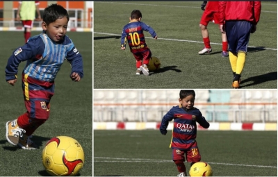 El niño de la camiseta de plástico de Messi cumple uno de sus sueños