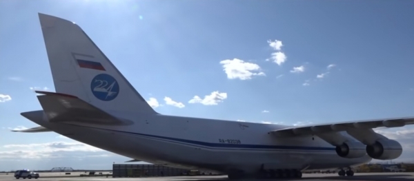 Un avión de transporte militar AN-124-100 del Ministerio de Defensa de Rusia en un aeródromo de la provincia de Moscú (Rusia), el 1de abril de 2020.
