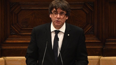 El presidente catalán Carles Puigdemont, durante el discurso ante el Parlament