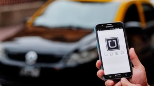 Cómo Uber controla a sus choferes, sin que sean sus trabajadores