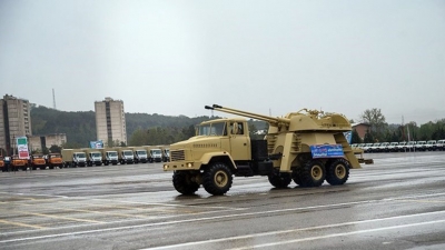 El cañón antiaéreo Bahman de 57 mm es un desarrollo local iraní