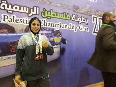 Misiles israelíes sesgaron lo sueños de la campeona palestina de karate Nagam Abu Samra
