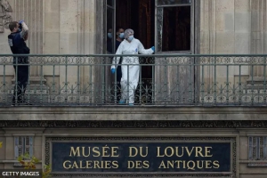 El robo en el museo del Louvre causó conmoción dentro de Francia por poner en evidencia la falta de seguridad para el cuidado de sus tesoros patrimoniales.