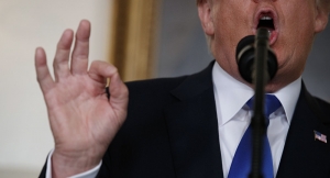 Trump advierte a Rohaní &quot;nunca jamás&quot; amenazar a EE.UU. si no quiere &quot;sufrir las consecuencias&quot;