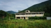 Un edificio abandonado cerca de la base Camp Casey del Ejército de EE.UU., en Dongducheon, Corea del Sur