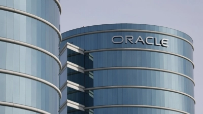 Ataque aéreo daña en Dubái el edificio del gigante tecnológico Oracle, apuntado por Irán