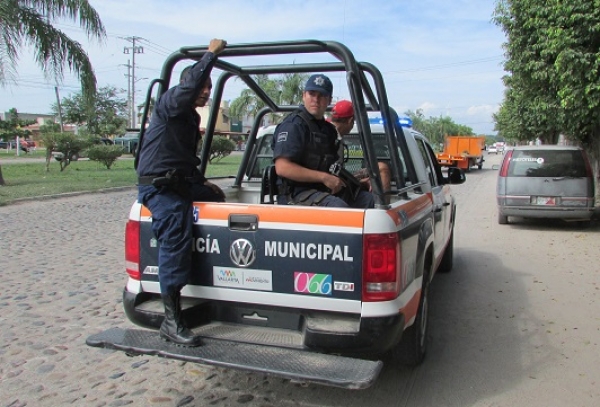 En hechos todavía no muy claros, atacan a policías municipales en las inmediaciones del rancho “El Veladero” la madrugada del sábado; hay un oficial muerto y otro lesionado