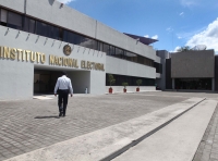 En manos del INE, el registro del PRD, PVEM y MC.