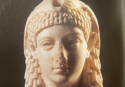 Escultura de Cleopatra MINISTERIO DE ANTIGÜEDADES DE EGIPTO