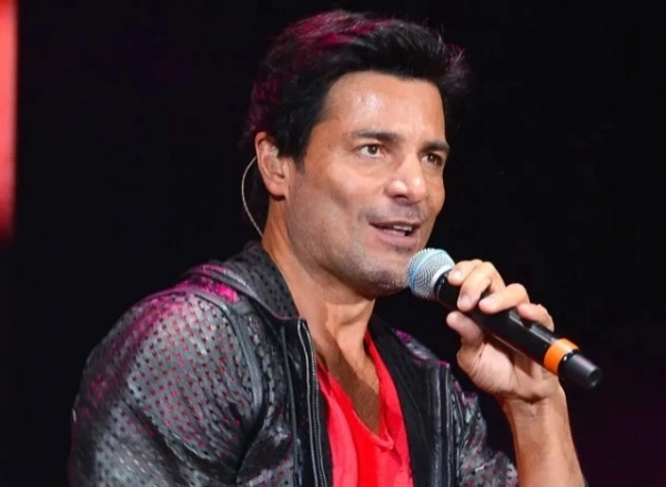 Chayanne Enloquece A Sus Fans Con Sus Pasos De Bachata Y Promete ...