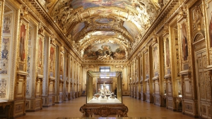 ¿Cuánto cuestan las joyas imperiales robadas en el Louvre?