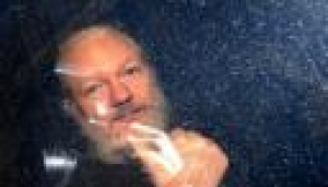 Reino Unido no extradita a Assange a EE.UU. por temor a que se suicide