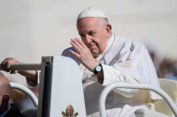 Papa Francisco afirma que la pornografía &quot;debilita el corazón&quot; de los religiosos