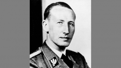Intentan sustraer en Berlín los restos del alto oficial nazi Reinhard Heydrich, el "Carnicero de Praga"