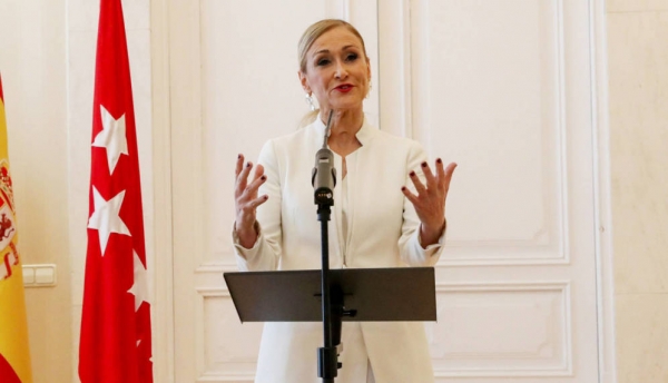 Cristina Cifuentes durante la rueda de prensa en la que ha anunciado su dimisión. 