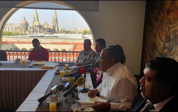 Nicolás Vega Pedroza, líder de los ejidatarios, reconoce que con esta determinación el juicio podría hacerse más largo, pero aún así la SCT tendrá que pagarles por sus tierras.