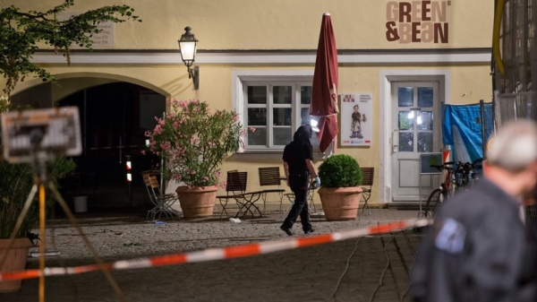 El lugar de la explosión en Ansbach, Alemania.