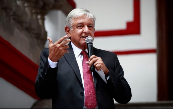 López Obrador asegura que su propuesta simplifica las relaciones entre los gobiernos estatales y el federal, además de aportar a la política de austeridad.