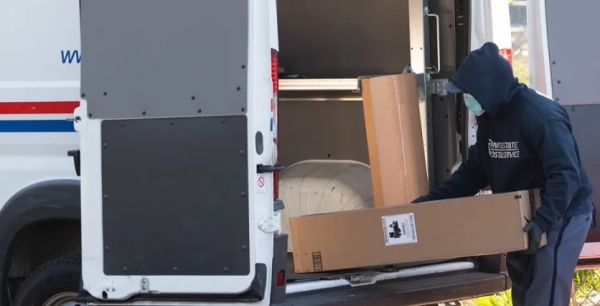 El cártel enviaba miles de dosis de metanfetaminas, oxicodona y fentanilo a través del Servicio Postal.
