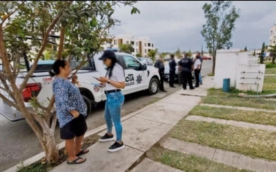 El delito de despojo se comete cuando alguien toma posesión, por la fuerza o mediante engaños, de un inmueble.