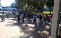 El olor se pasó hacia el área de consulta externa de Pediatría, que fue la única que se evacuó: 124 trabajadores y 279 visitantes entre pacientes y acompañantes.