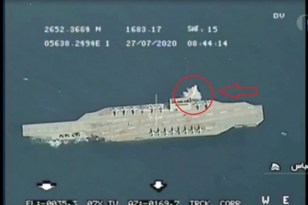 VIDEO: El misil de crucero de Irán golpeó el lado de estribor de un modelo del portaaviones estadounidense &quot;Nimitz&quot;