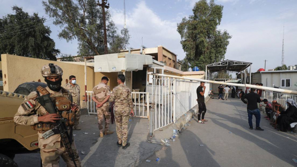 La explosión de un tanque de oxígeno, causa del incendio en un hospital que dejó decenas de muertos y más de 100 heridos en Irak Publicado: