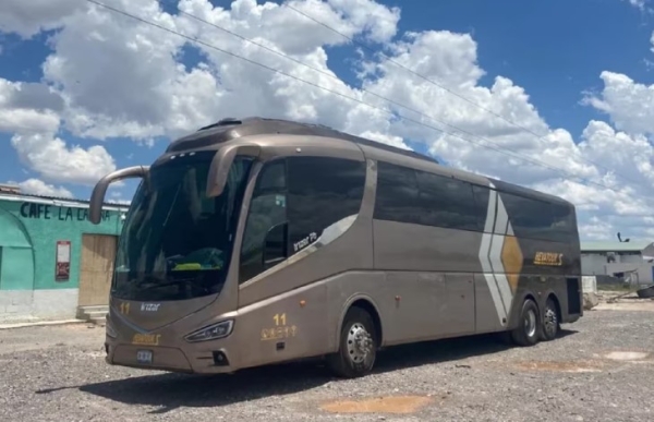 La Fiscalía General de San Luis Potosí confirmó un nuevo secuestro de un grupo de 50 migrantes y señaló que se localizó el autobús en el que viajaban, aparentemente vacío, en el estado de Nuevo León.