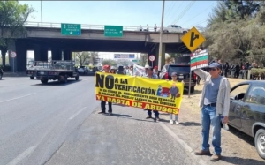 Los manifestantes estuvieron por más de dos horas en carretera a Chapala y Periférico. EL INFORMADOR/E. Gómez