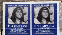 Carteles de Emanuela Orlandi, desaparecida en 1983, en Roma, Italia.