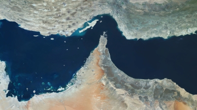 Irán abre el estrecho de Ormuz