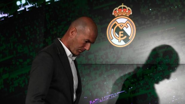 Zinedine Zidane, durante su presentación como nuevo entrenador del Real Madrid