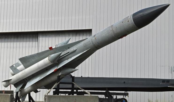 Características del misil sirio SA-5 que apuntó a la instalación nuclear de Dimona en Israel