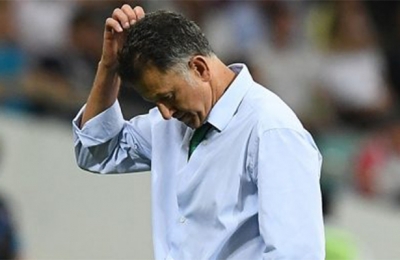 Juan Carlos Osorio suspendido seis partidos y multado con 5 mil 180 dólares