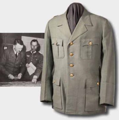 Calzoncillos de Göring y calcetines de Hitler, a subasta en Múnich