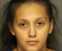 Venissa Maldonado fue detenida por abandonar a su bebé en un bote de basura.