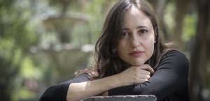 Bela Marcovich, hija del exguitarrista de Caifanes: “Con mi padre nunca tuvimos paz, ni psicológica ni emocional”